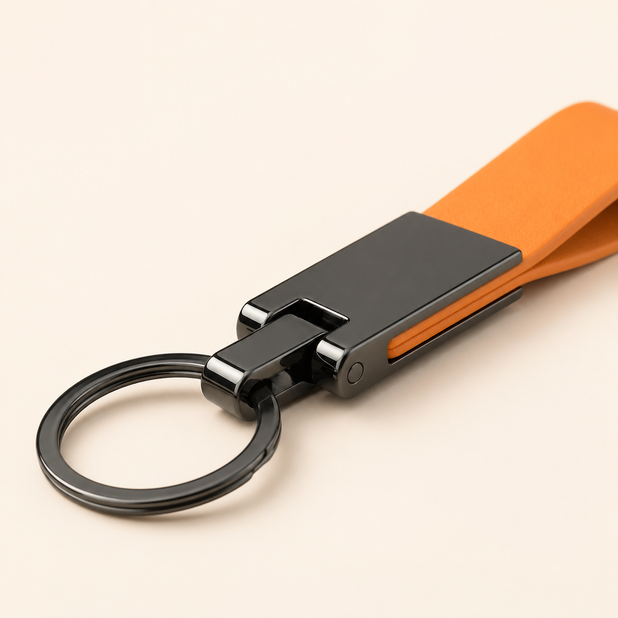 Custom Leather Keychains - Personalized Gifts for All Occasions | High-Quality Handmade Designs